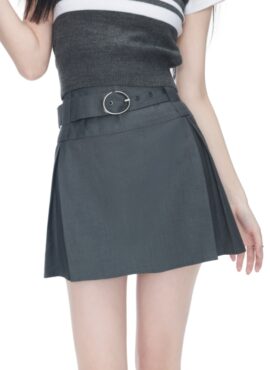 Grey Pleated Skirt With Belt | Jisoo - BlackPink
