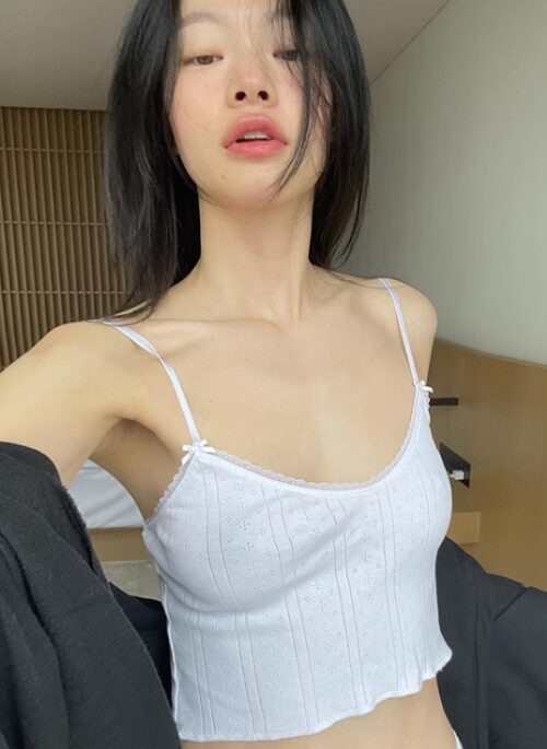 White Lace Camisole Top | Lisa - BlackPink