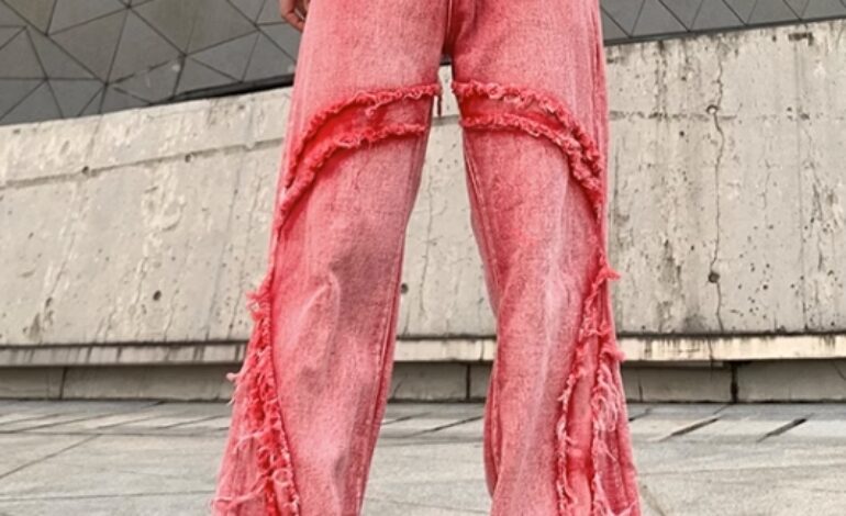 Red Tattered Belted Jeans | Minji – NewJeans