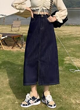 Blue Front Slit Denim Skirt | Yu Na Bi - Nevertheless