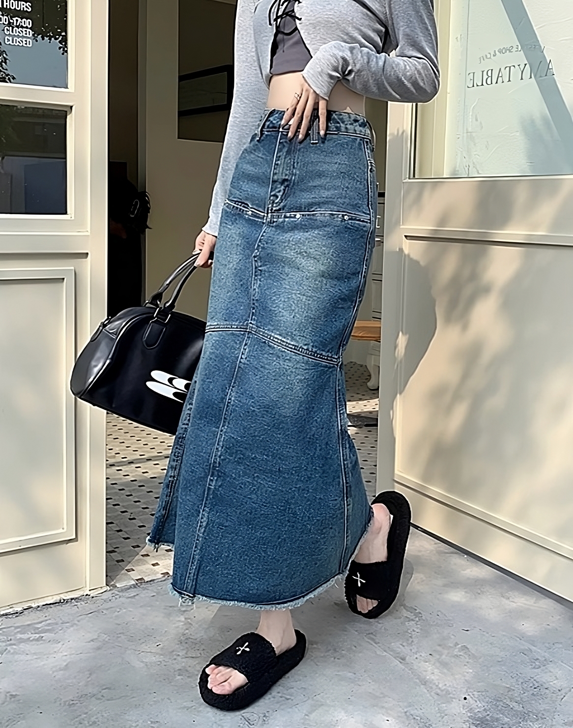 https://www.fashionchingu.com/wp-content/uploads/2023/07/Blue-Segmented-Long-Denim-Skirt-Momo-Twice-2.jpeg