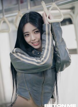 Grey Faux Leather Cropped Jacket | Yuna - ITZY