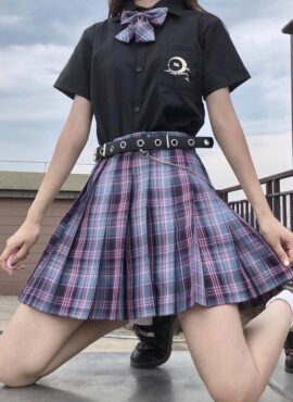 Lilac Plaid School Girl Pleated Skirt | Lily - NMIXX