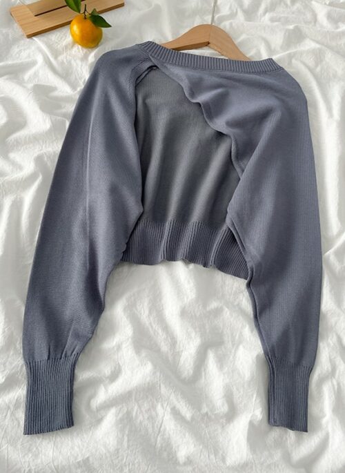 Grey Asymmetrical Cut-Out Sweater | SuA – Dreamcatcher