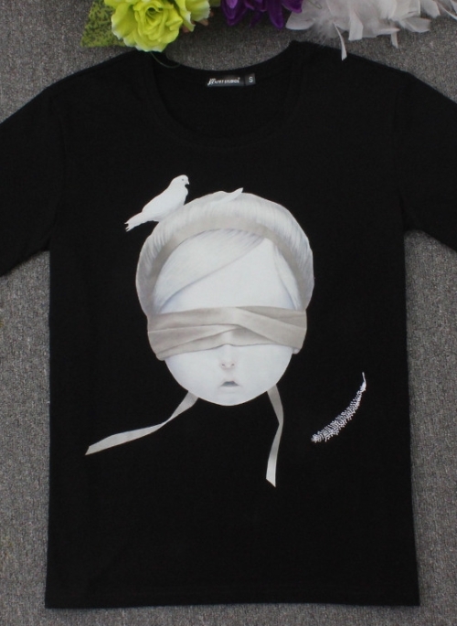Black Blindfolded Girl Print T-Shirt | Xiumin – EXO