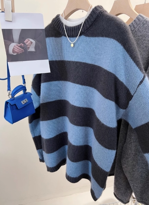 Blue Two-Tone Striped Sweater | Jungwon - Enhypen