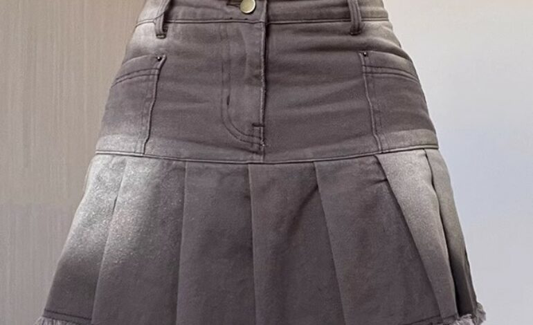 Brown Pleated Denim Skirt | Danielle – NewJeans