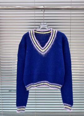 Blue V-Neck Mohair Sweater | Yunhyeong - iKON