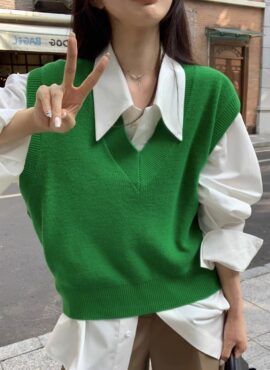 Green V-Neck Knit Vest | Sunghoon – Enhypen