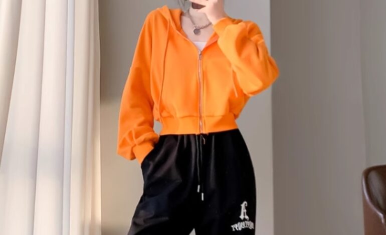 Orange Cropped Zip-Up Hooded Jacket | Hanni – NewJeans