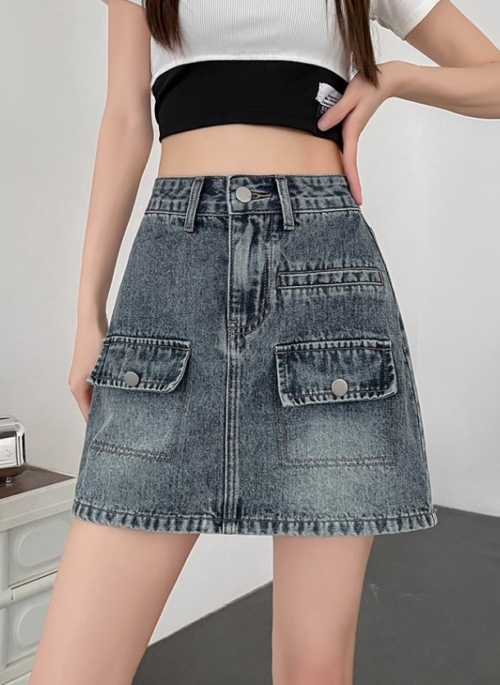 Vintage Blue Front Pocket Denim Skirt | Miyeon - (G)I-DLE