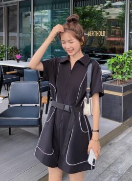 Black Outlined Zipper Belted Bodysuit | Soojin – (G)I-DLE