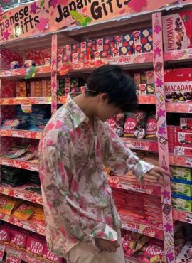 Beige And Pink Floral Shirt | Mingyu - Seventeen