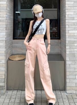 Pink Cargo Style Jeans | Hanni – NewJeans