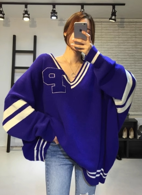 Blue Letter Patch Stripe V-Neck Sweater | Key – SHINee