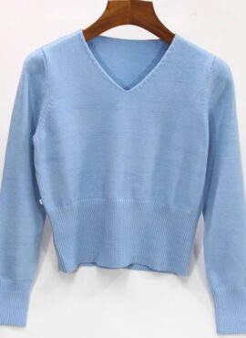 Blue V-Neck Crop Sweater | Jennie - BlackPink