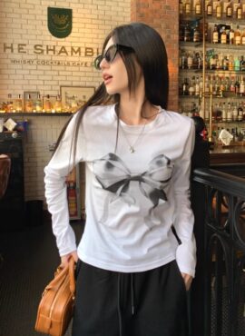 White Ribbon Print Long Sleeve T-Shirt | Momo – Twice