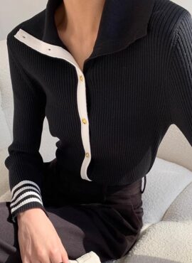 Black Contrasting Cardigan With Striped Sleeves | Chung Ha