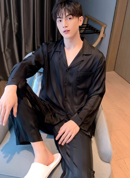 Black Silky Stripes Pajama Set | Jeong Gu Won - My Demon