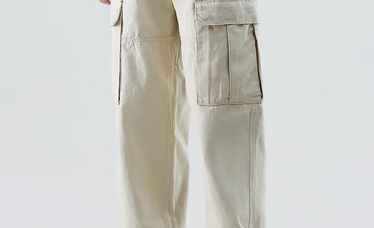 Beige Casual Cargo Pants | Minji – NewJeans