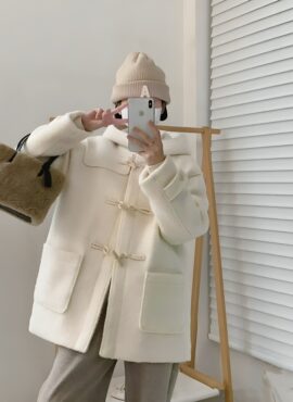 White Woolen Hooded Coat | Wendy - Red Velvet
