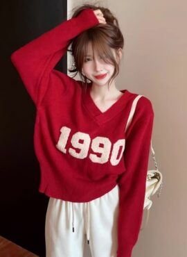 Red 1990 V-Neck Sweater | DK – Seventeen