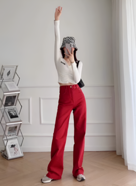 Red Corduroy Wide Leg Jeans | Yunjin - Le Sserafim
