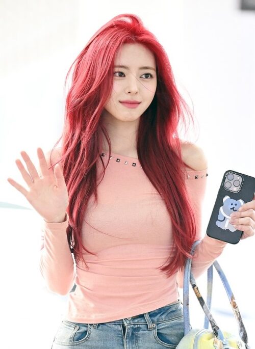 Pink Asymmetrical Long Sleeve Top | Yuna - ITZY