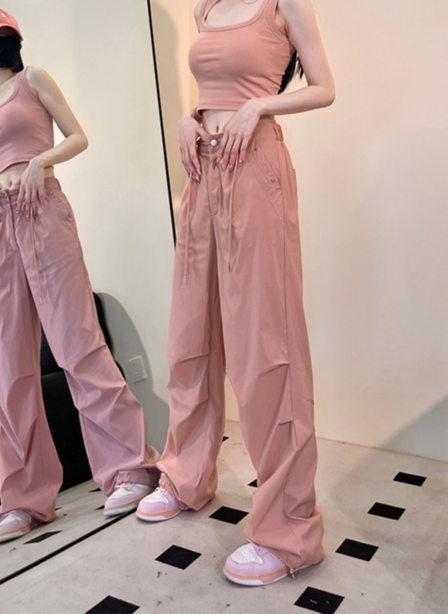 Pink Pleated Straight Cut Pants | Hyunjin – StrayKids