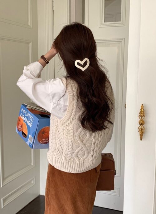 White Heart Hair Clip | Danielle – NewJeans