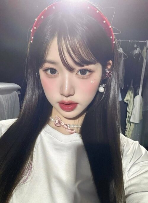 White Pearl Necklace With Pink Bow | Wonyoung – IVE