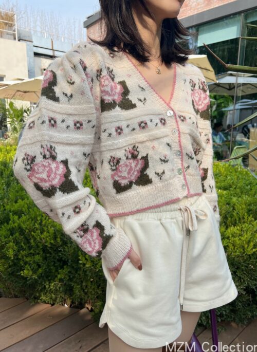 Beige Floral Pattern Crop Cardigan | Winter - Aespa