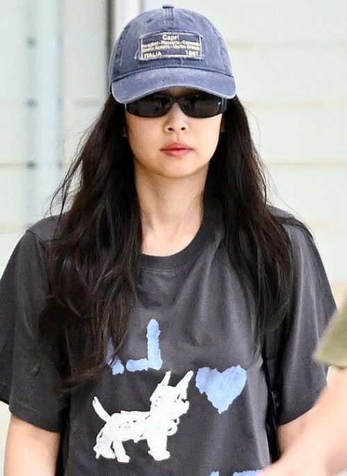 Grey Love Park T-Shirt | Jennie - BlackPink