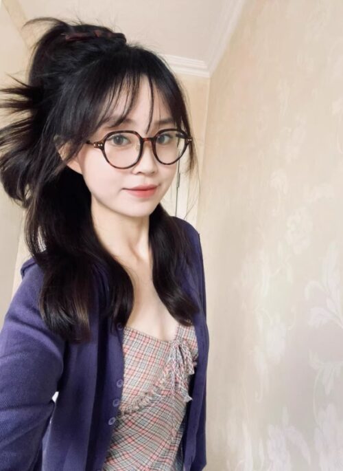 Brown And Black Tortoise Shell Frame Glasses | Miyeon – (G)I-DLE