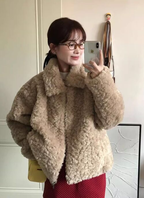Beige Collared Plush Winter Jacket | Solar – Mamamoo