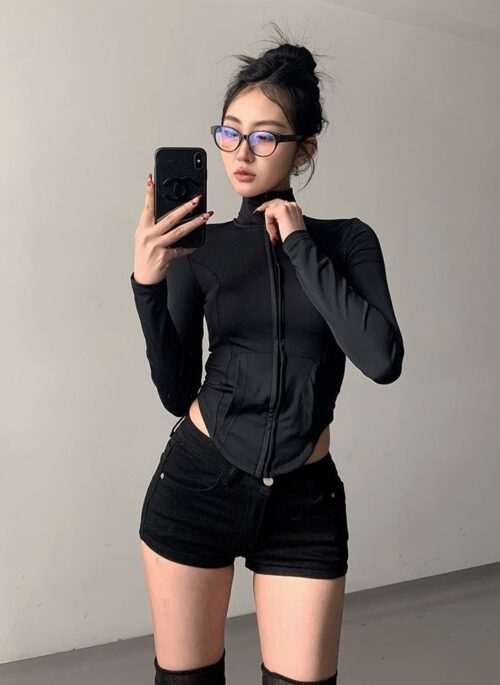 Black Zip Up Slim Fit Jacket | Jennie - BlackPink
