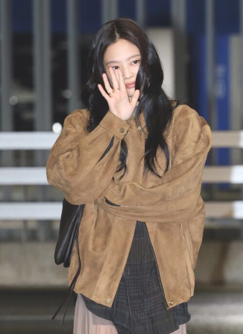Brown Suede Collared Oversize Jacket | Jennie - BlackPink