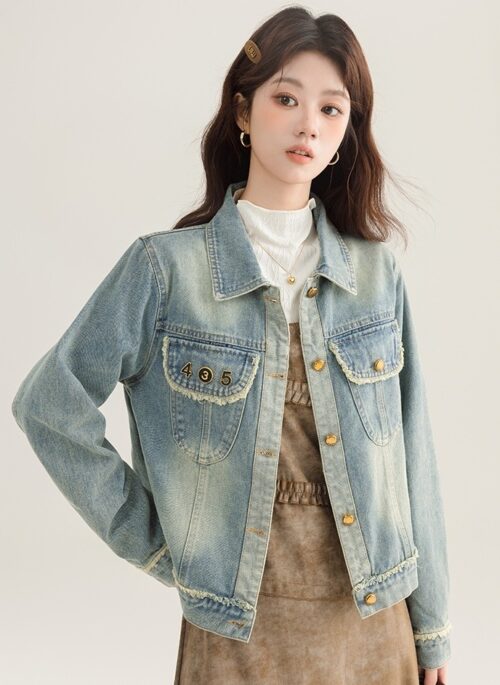 Chic Denim Jacket With Raw Hem
