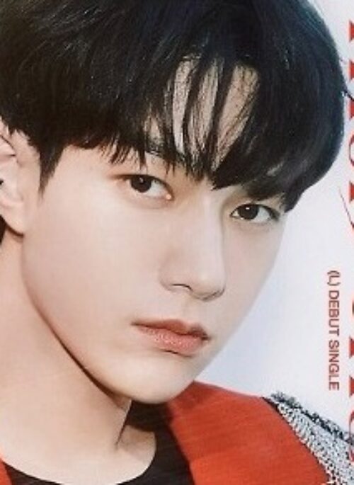 L (Infinite) 1st Single Album - Moments | Japanese Edition, Standard version