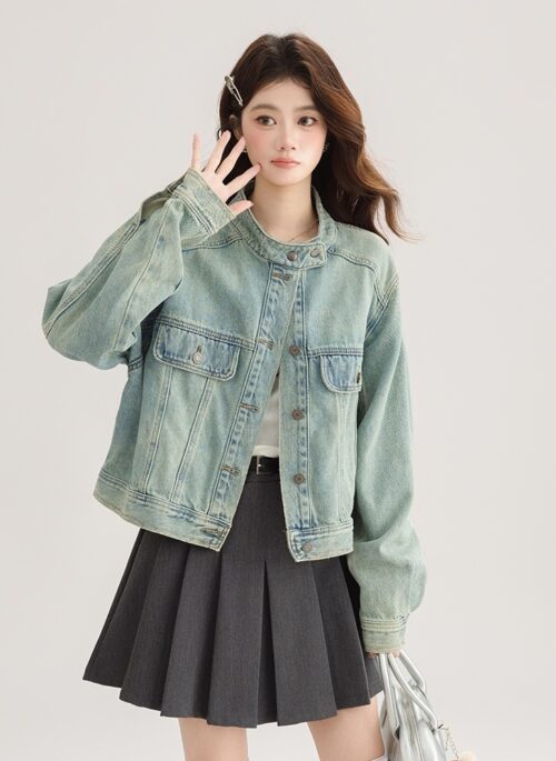 Light Denim Jacket With Stand Collar