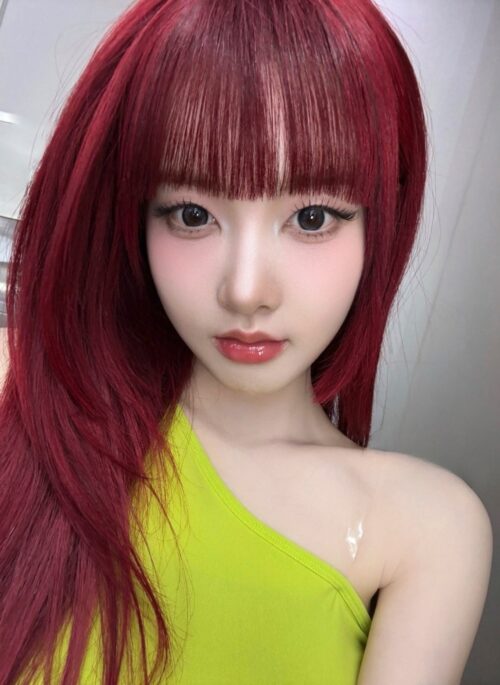 Neon Green One-Shoulder Top | Sieun - STAYC