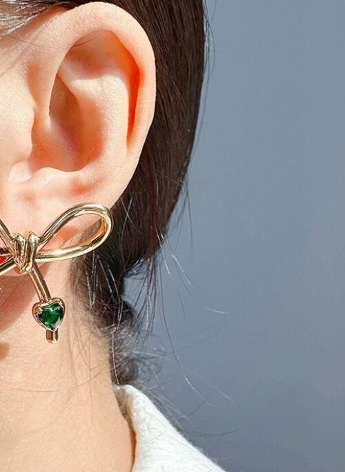 Silver Emerald Bow Earrings | Sakura - Le Sserafim