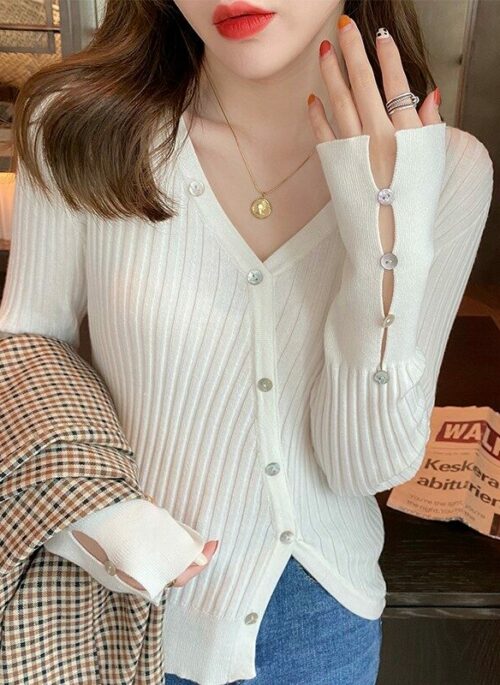 White Slanted Buttons Knitted Cardigan | Baek Su Jeong – My Dearest Nemesis