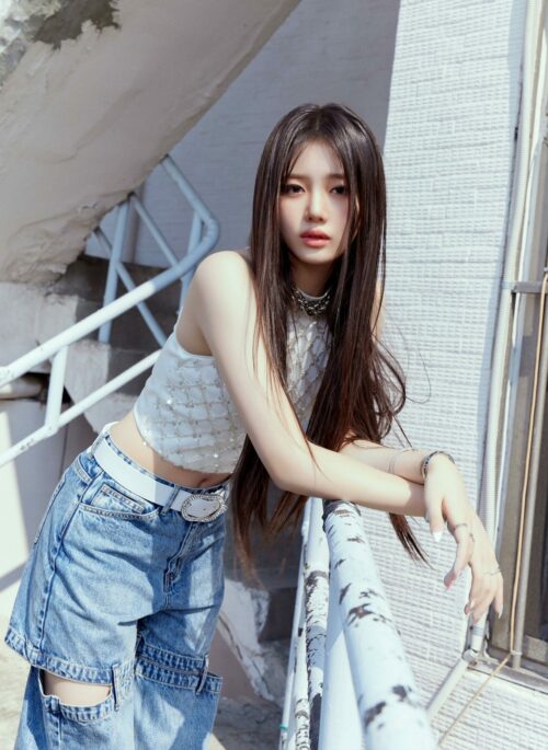 Blue Detachable Loose Jeans | Rora - BabyMonster