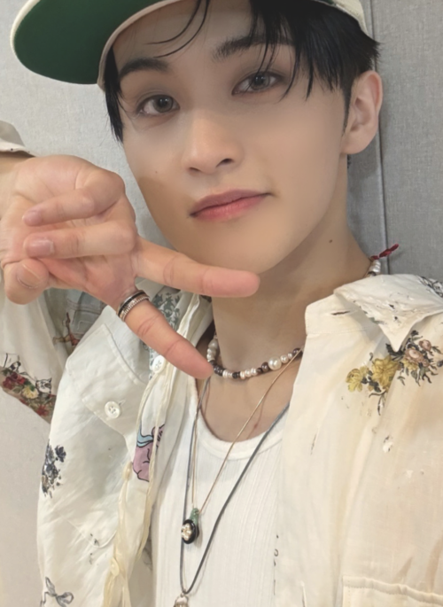 Brown And White Pearl Necklace | Mark – NCT