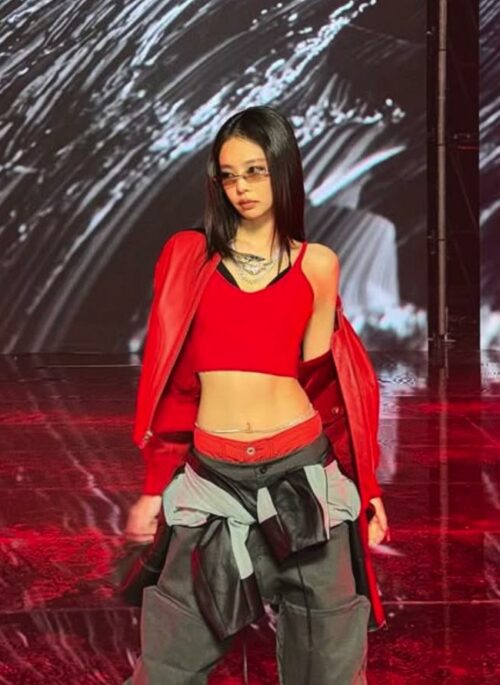 Red & Black Overlay Halter Crop Top | Jennie – BlackPink
