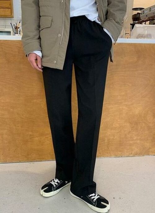 Relaxed Wide Leg Trousers