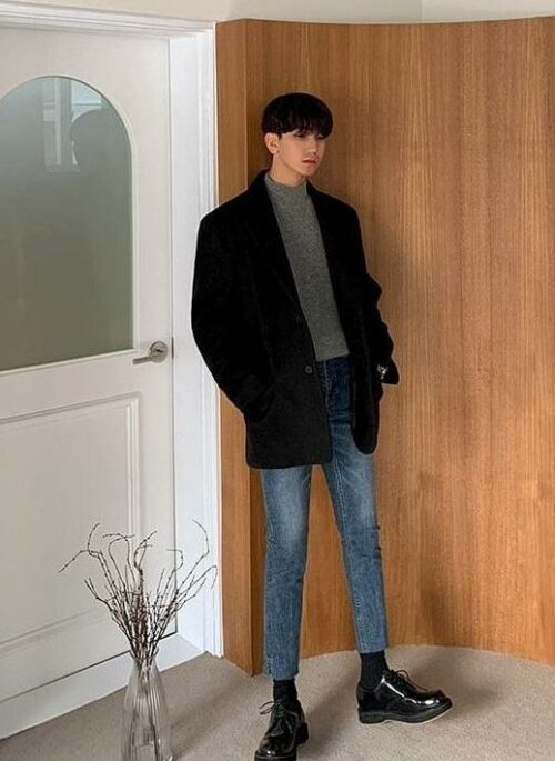Trendy Slim Fit Distressed Denim Pants