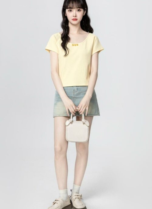 Beige Floral Raglan Sleeve Slim Fit Crop Top