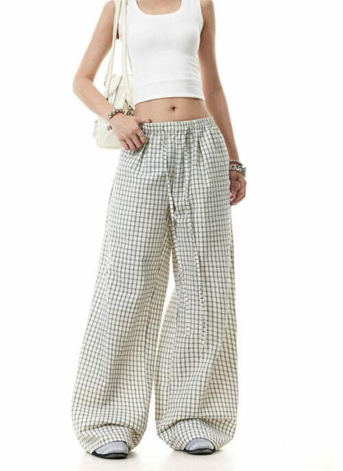 Beige Plaid Drawstring Pants | Momo - TWICE